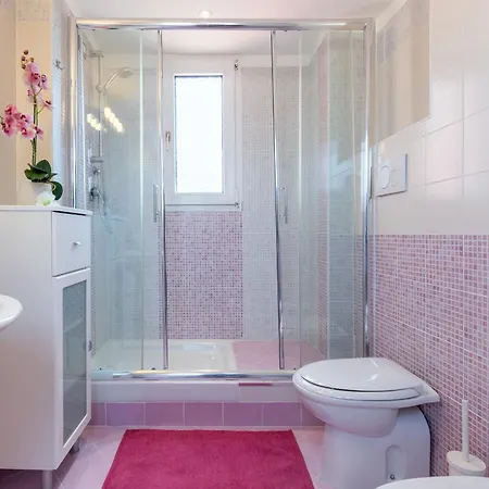 Apartment Guestfriendly Q05 - Rooftop *